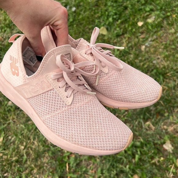 Last chance * New balance lightweight runners mesh - Picture 6 of 9